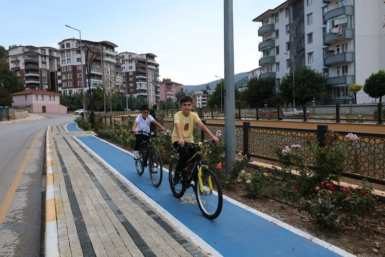 Tokat’ta bisiklet ve yürüyüş yolları artıyor: 4 kilometrelik proje tamamlandı