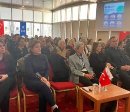 Türk kadınına seçme ve seçilme hakkı tanınması, 90. yılında Bursa’da ele alındı