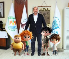 Çınar ve arkadaşları İznik Müzesi’nde