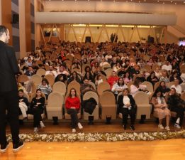 Özel Bursa Kültür Okulları’ndan velilere “Yapay zeka” semineri