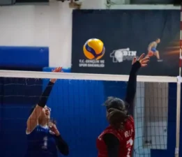 Bursa-Artvin iş insanlarından Artvinspor’a destek