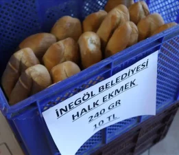 İnegöl Belediyesi halk ekmeği satışına başladı