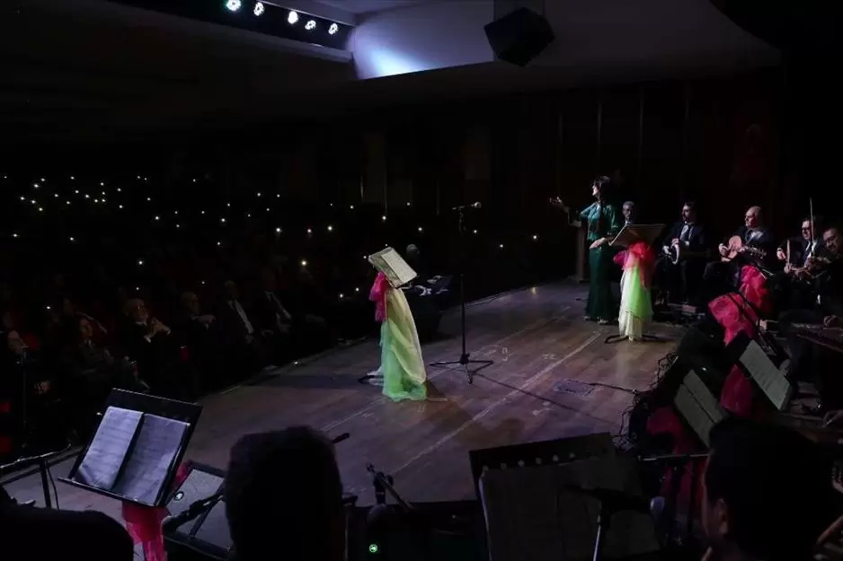 Türk Sanat Müziği Korosu’ndan muhteşem performans
