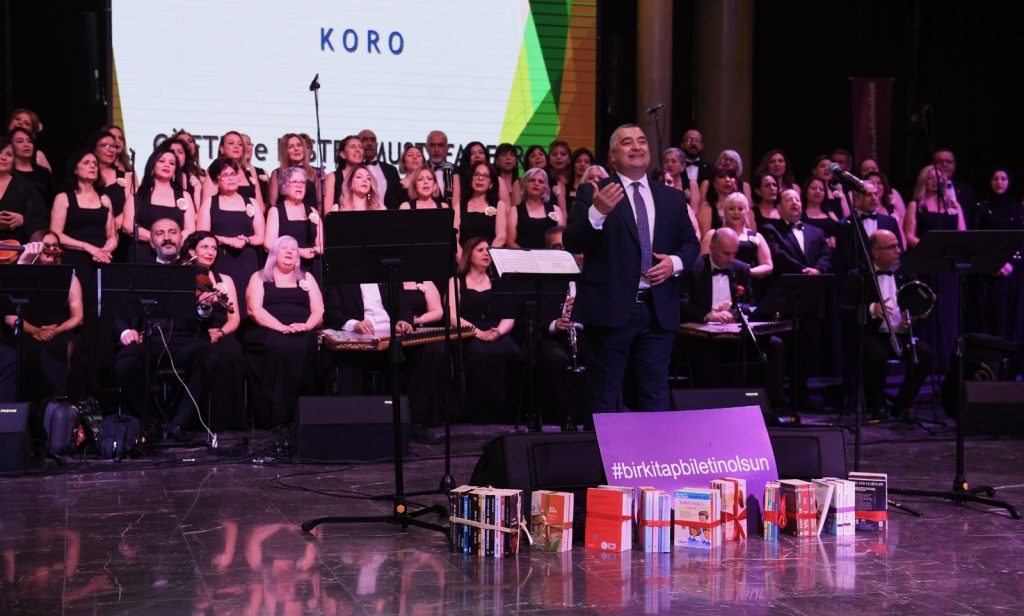 Osmangazi Belediyesi’nden sevgilileri buluşturan konser