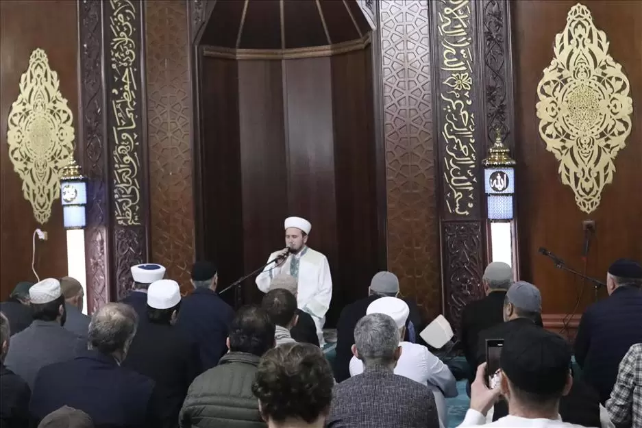 İnegöl’de Hafız Osman Bostancı gönülleri mest etti