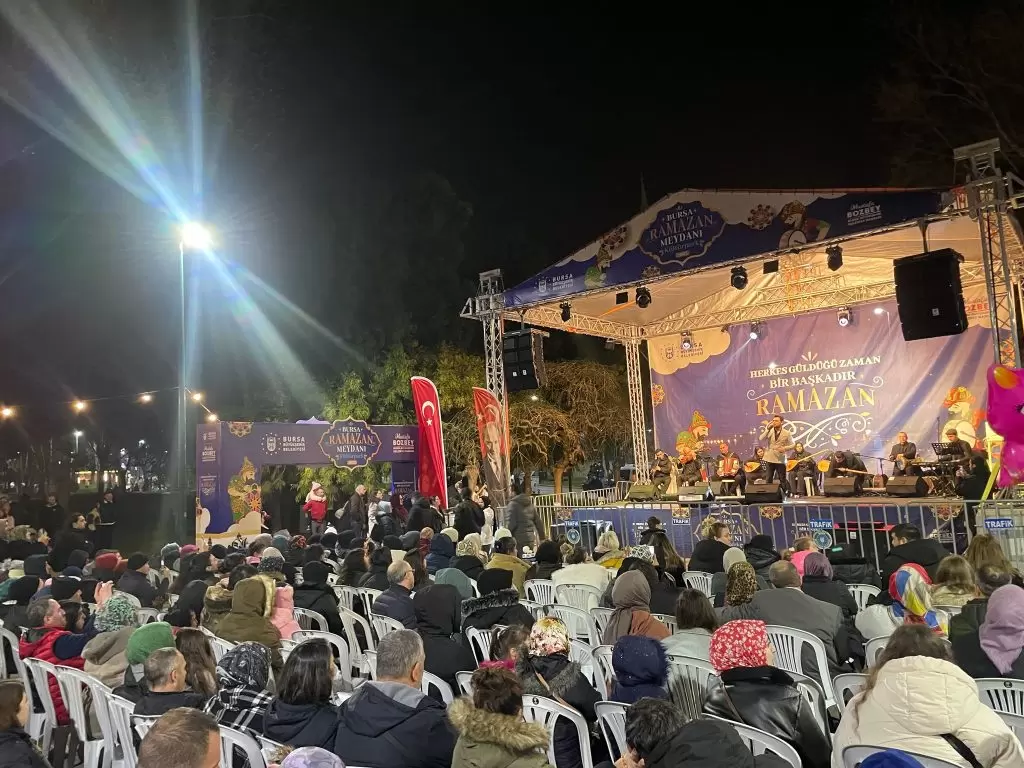 Ramazan Meydanları eski Ramazanları yaşatıyor
