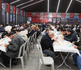 Osmangazi’nin iftar sofraları büyük ilgi görüyor