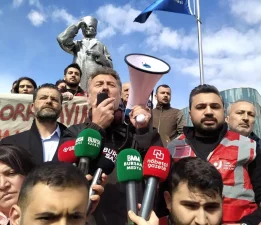 Orhan Sarıbal ve CHP Bursa Gençlik Kolları’ndan İmamoğlu tepkisi