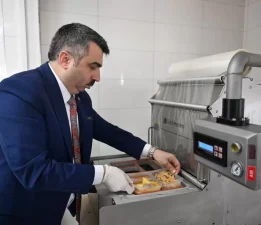Yıldırım’da gönüller de sofralar da bir