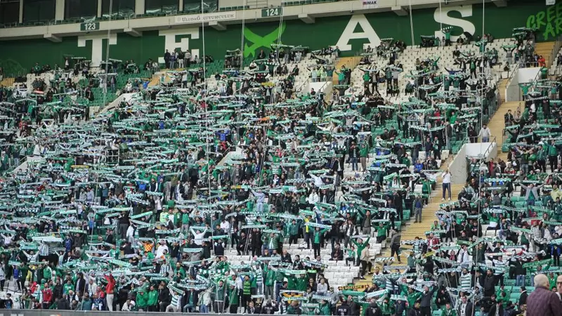 Bursaspor taraftarından kombine ve üyeliğe yoğun ilgi