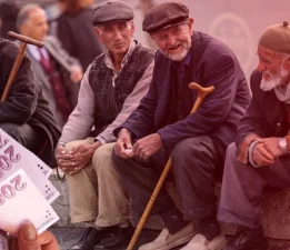 Sedat Hastürk: “Emekliler Açlığa Mahkûm Ediliyor, Bu Düzen Değişecek!”