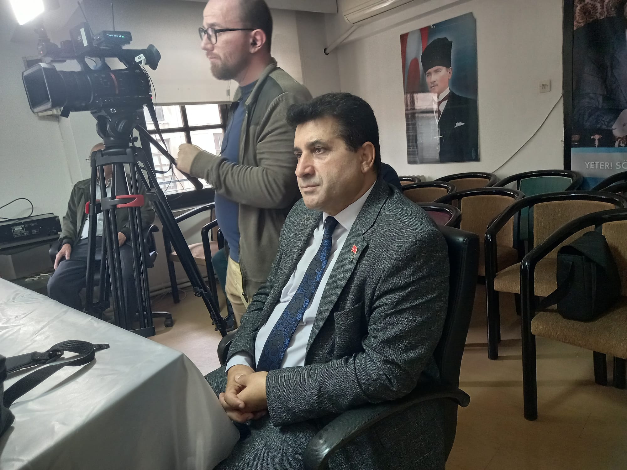 “Otopark Yok, İmar Rantı Var, Belediye Görevini Yapmıyor!”