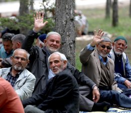 Türkiye Emeklisi Uçuruma Sürükleniyor!