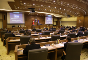 Büyükşehir’de “Koltuk Krizi” ve Virüslü Çilek Skandalı