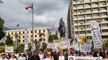 “Bu mücadele geri adım atmaz, susmaz, durmaz!”