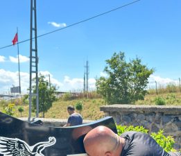 “Evlatlarımız Geleceğimizdir” Çağrısı