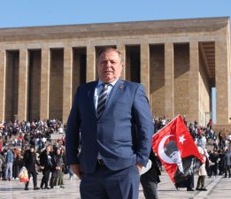 Bursalı Emekliler Tarihte Yolculuk Yaptı